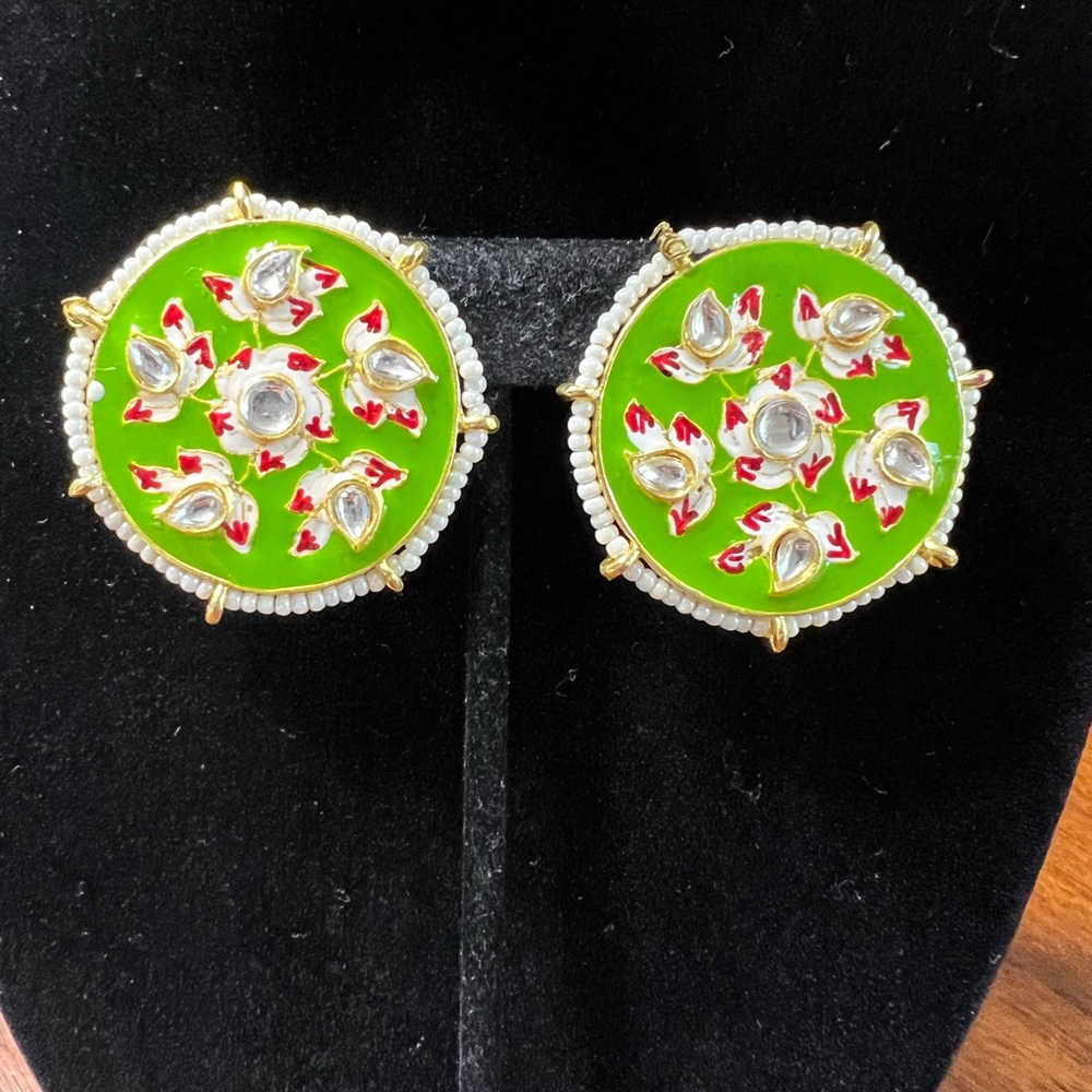 🆕 Kundan meenakari stud earrings